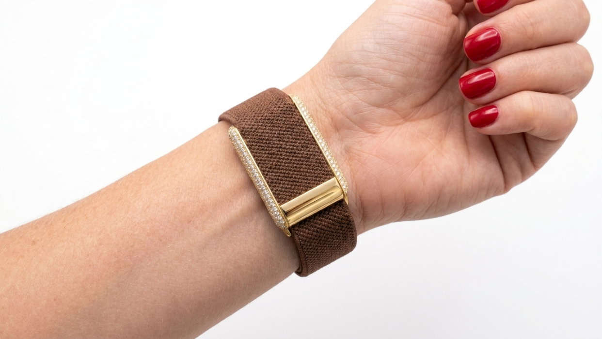 Unisex Luxury Fitness Band Minimal Fitness Band For Daily Wear Gift